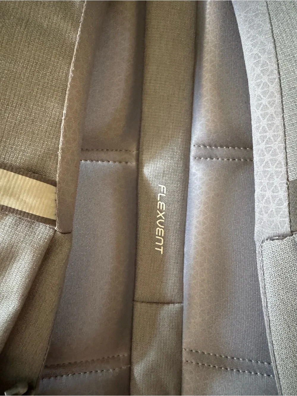 The North Face Pivoter Backpack - Light Gray